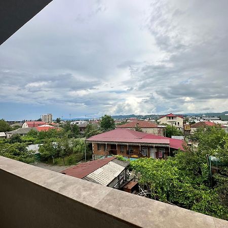 Aparthotel Koutaïssi Extérieur photo