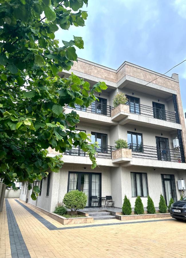 Aparthotel Koutaïssi Extérieur photo